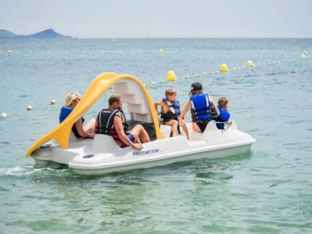 Pédalo Plage de la Gaillarde à Roquebrune-sur-Argens (83)
