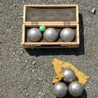 La pétanque, sans doute le sport de boules le plus pratiqué en Alsace. &copy; DR