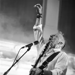 Peter hook & the light