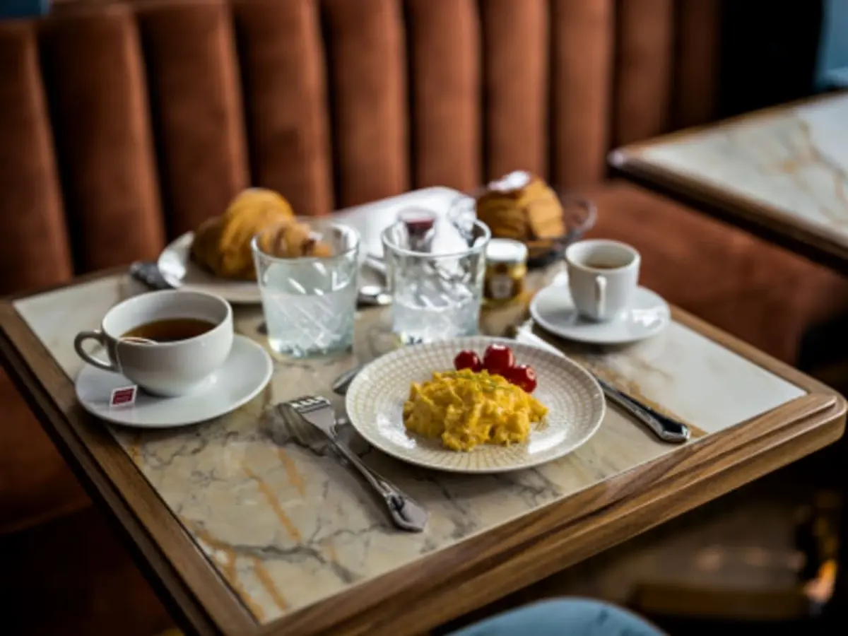 Petit déjeuner & spa à l'Hôtel Dusquene Eiffel 4* à Paris 7ème