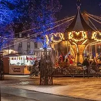 Le carrousel de la place Abbatucci DR