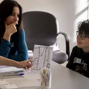 Philo en famille — Pourquoi les gens se mettent-ils en groupe ?