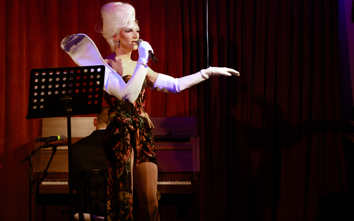 Piano Drag : Hot GHOUL Summer