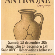 Pièce de théâtre Antigone, enfin presque...