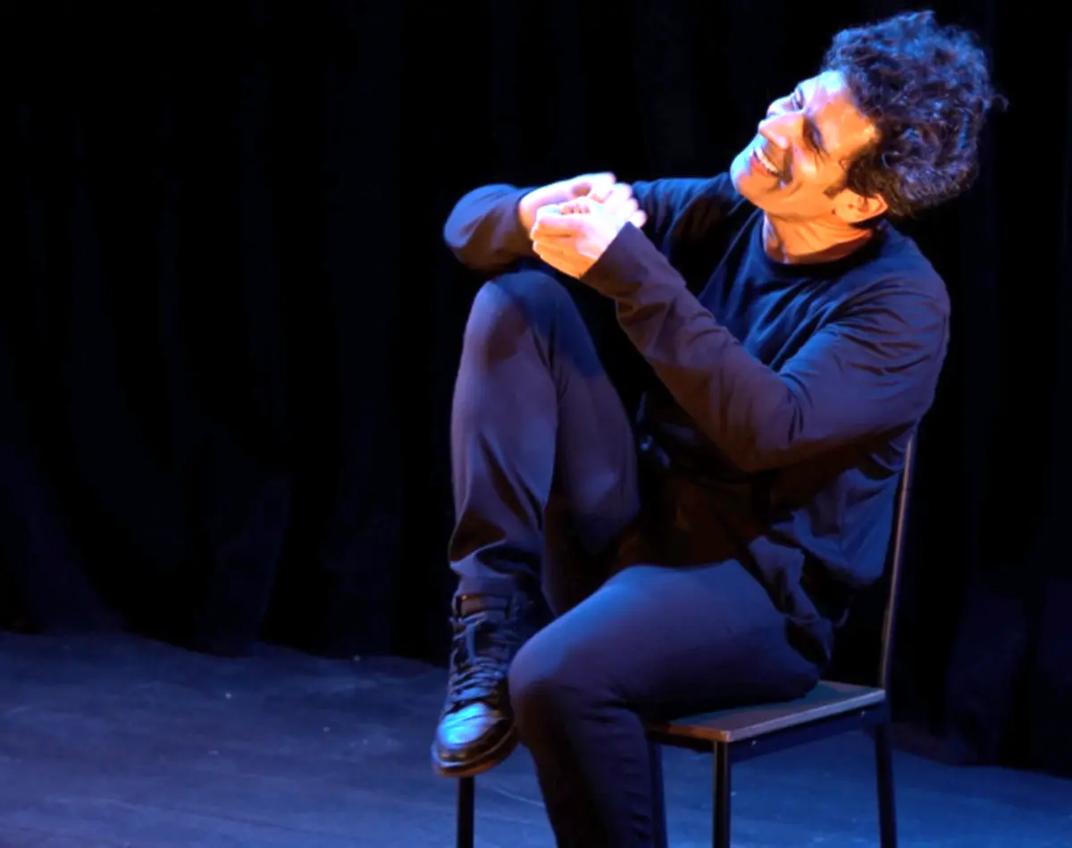 Pièce De Théâtre La Fleur Au Fusil