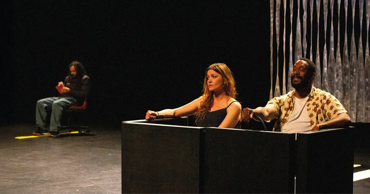 Pièce de théâtre : Origines