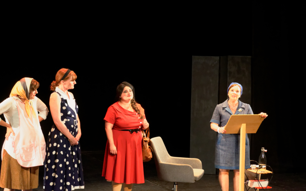 Pièce de théâtre Simone Veille