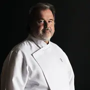 Pierre Hermé, l’Alsacien qui unit les plus grands chefs pâtissiers pour une vente caritative inédite à Paris