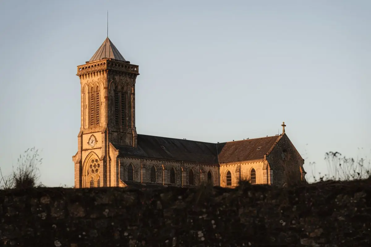 PIERRES EN LUMIERES – Concert de musique médiévale avec Ars Nova