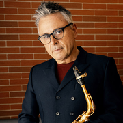 Pierrick Pédron 'Pédron Lab 4+2' en concert au 38Riv Jazz Club