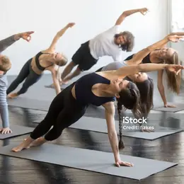 Pilates au lac de la forêt, réservation en ligne.