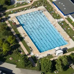 10 piscines à tester en Alsace 