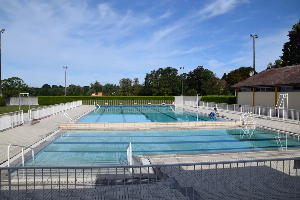 Piscine de Saint-Amour - Jeux nautiques
