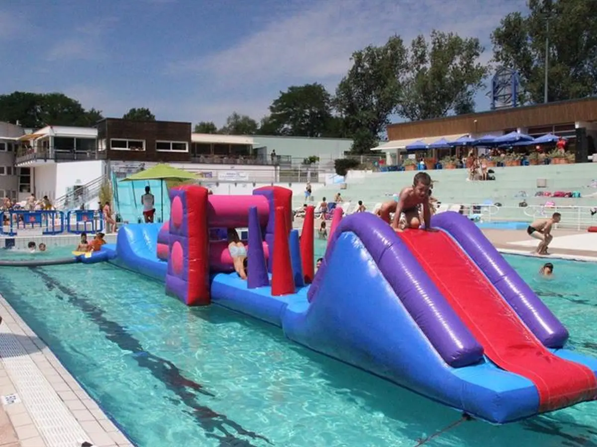 Piscine en fête