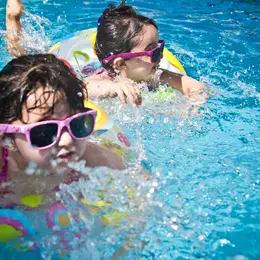 Piscines en fête, matinée Pitchouns