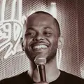 Place au rire pour la Palestine : soirée stand-up à Saint-Pierre-des-Corps