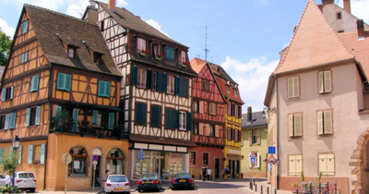 Les places de nos communes d'Alsace sont idéales pour prendre une petite pause