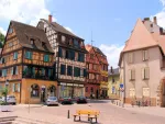 Les places de nos communes d\'Alsace sont idéales pour prendre une petite pause