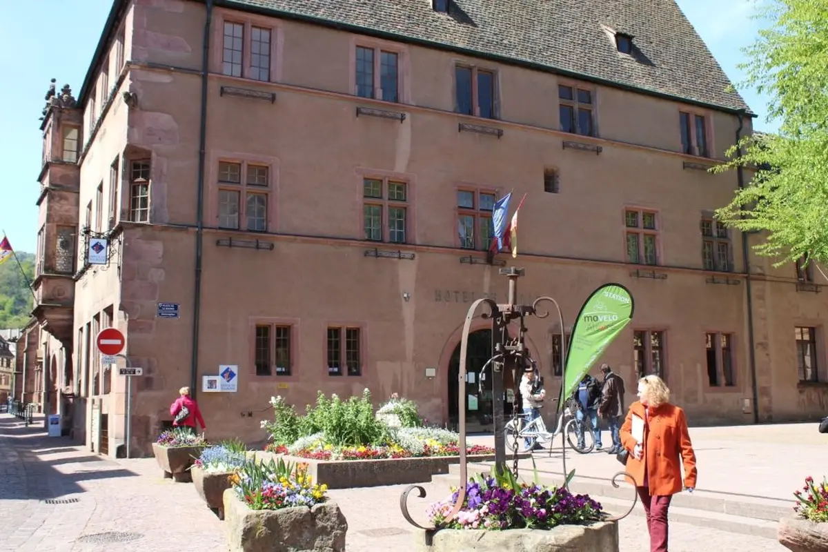 Place de l'Hôtel de Ville à Kaysersberg