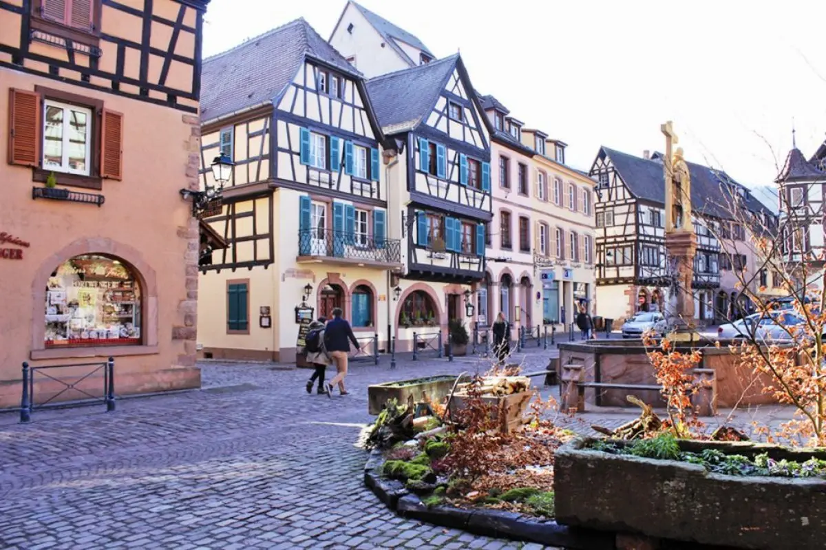 Place des Malgrés-Nous - Kaysersberg