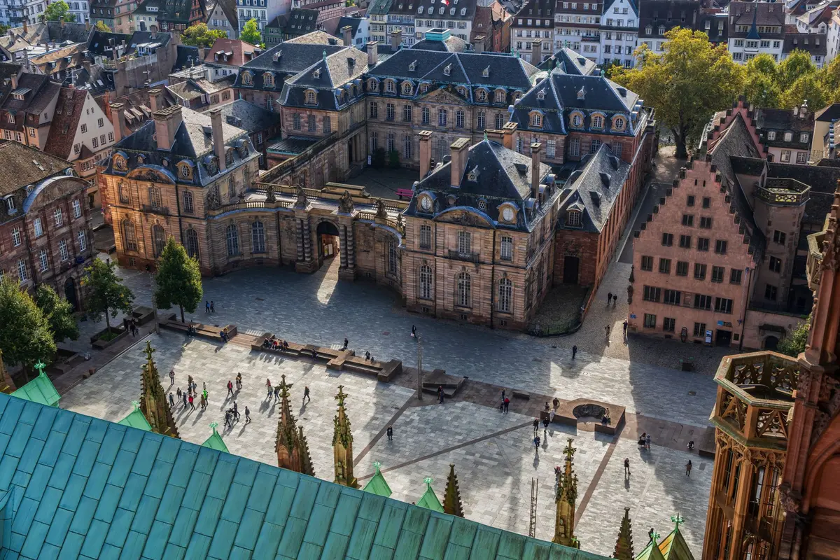 Place du Château