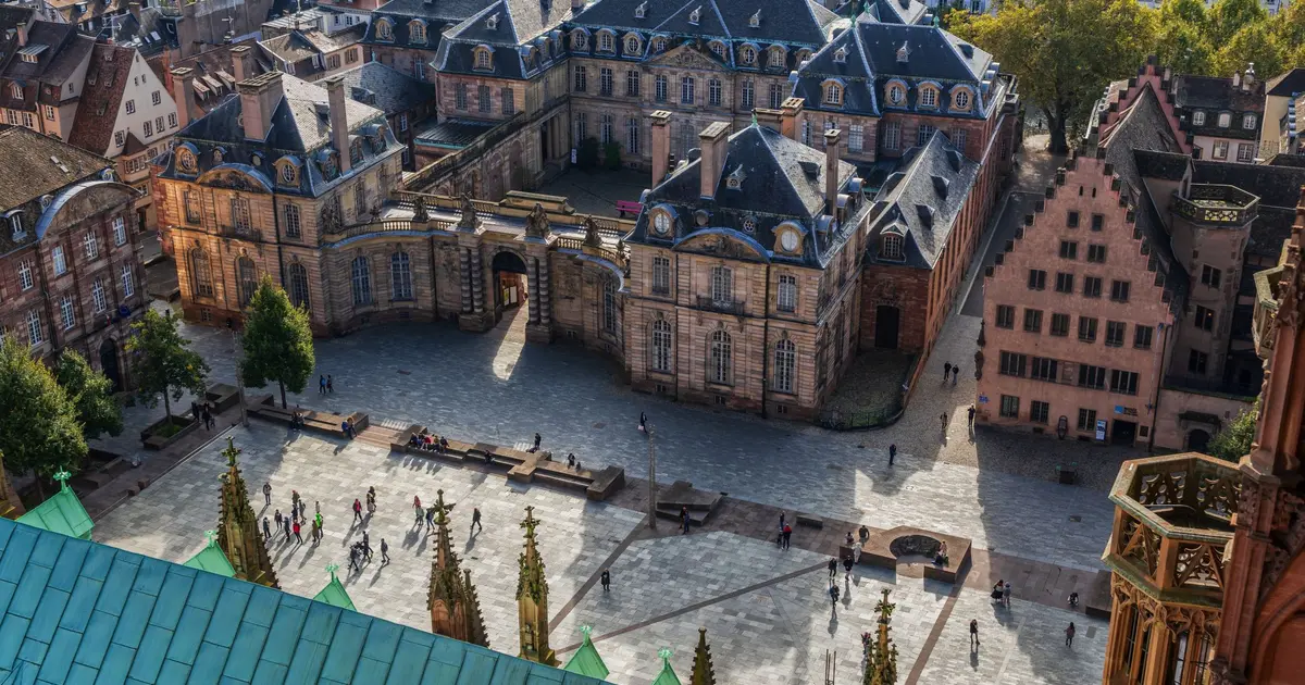 Place du Château