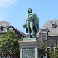 Statue du Général Kléber, originaire de Strasbourg &copy; JDS