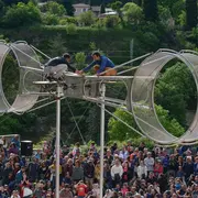 Plantez-là ! Festival à Assier : spectacle 78 Tours, cie La Meute