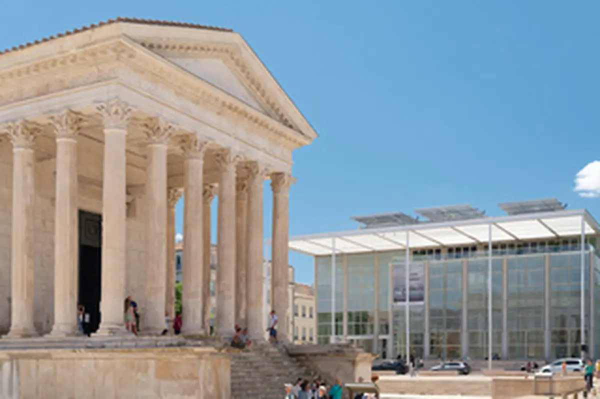 Plateau de la Place de la Maison Carrée