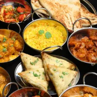 Des plats aux mille épices et couleurs qui constituent les délices d'Inde &copy; Joe Gough