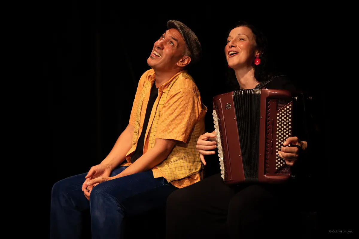 Poète en cavale, HK et Claire Bernardot