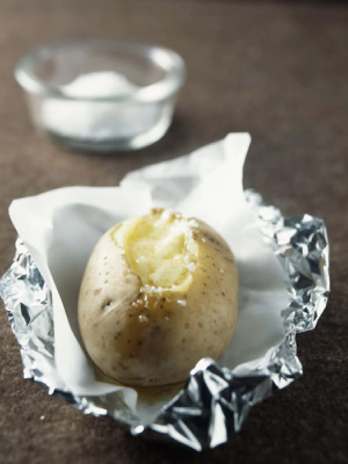 Pommes de terre cendrées au barbecue