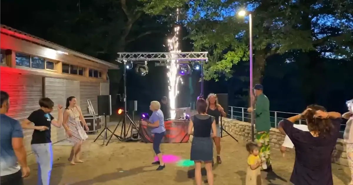 Pont à l'Age party
