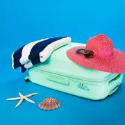 Ponts de mai 2026 : voici comment partir en vacances en famille sans exploser son budget malgré la flambée des prix du transport et de l'hébergement