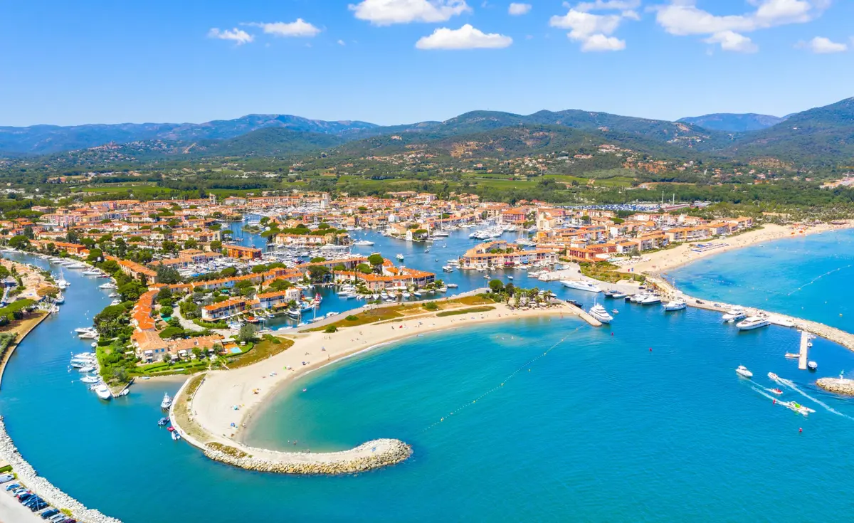 Port Grimaud, la petite Venise française qui semble flotter sur la Méditerranée