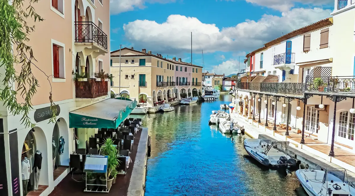 Port Grimaud, la petite Venise française qui semble flotter sur la Méditerranée