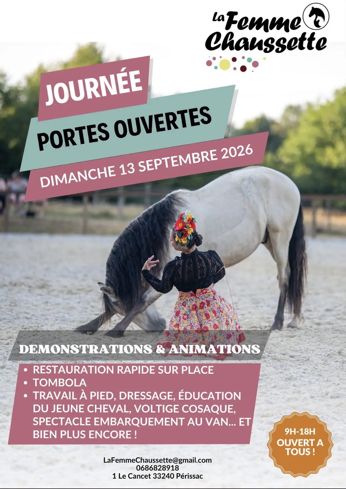 Porte Ouverte La Femme Chaussette