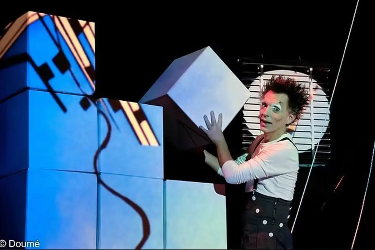 PRÉLUDE EN BLEU MAJEUR - Saison Ah ?