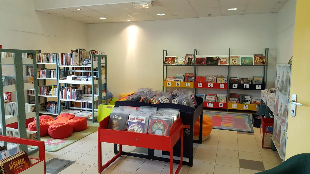 Présentation en basque du livre Deiadarra