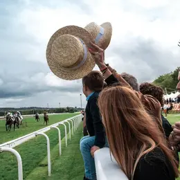 Prix de Diane Longines 2026 à Chantilly - course hippique
