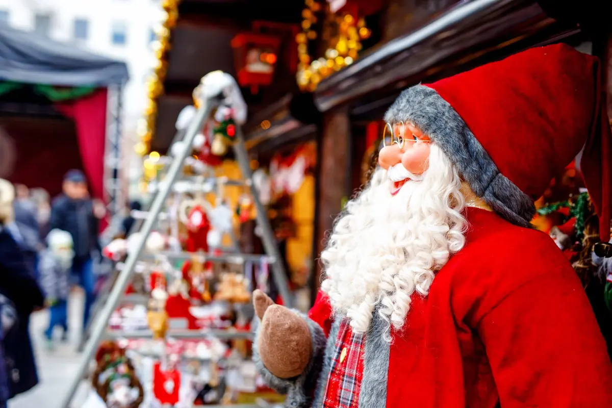 Programme de la F&ecirc;te de Saint-Nicolas &agrave; Lun&eacute;ville 2026 : march&eacute;, d&eacute;fil&eacute; et feu d'artifice