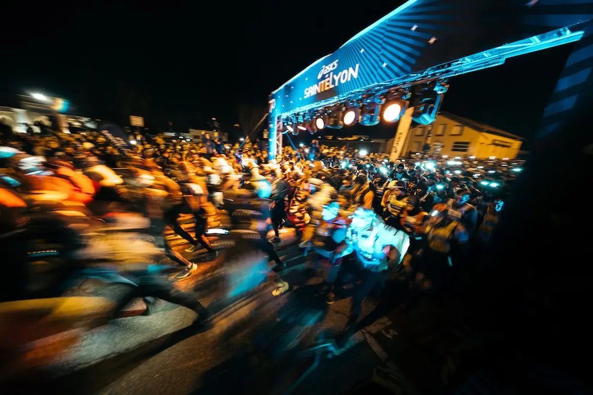 Programme de la Saint&eacute;Lyon 2026 : dates, horaires de d&eacute;part et parcours de la course nocturne Lyon-Saint-&Eacute;tienne