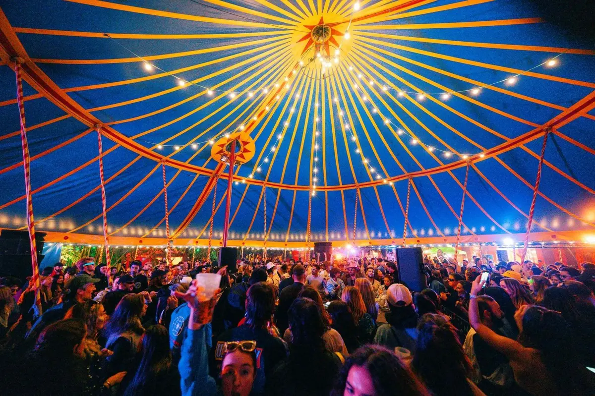 Plus de 30 DJs et performers sur 5 sc&egrave;nes, en ext&eacute;rieur et sous chapiteau, pour une &eacute;dition sp&eacute;ciale au Cirque Micheletty