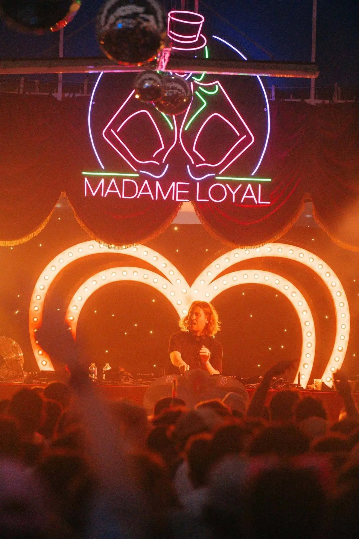 Kavinsky, Petit Biscuit, Skream & Benga ou encore Bob Sinclar, nombreuses sont les t&ecirc;tes d'affiches reconnues &agrave; rejoindre cet &eacute;v&egrave;nement in&eacute;dit