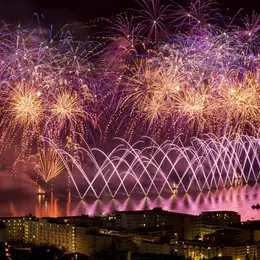 Programme du Festival d'Art Pyrotechnique de Cannes 2026 : horaires, artificiers et spectacles de l'été