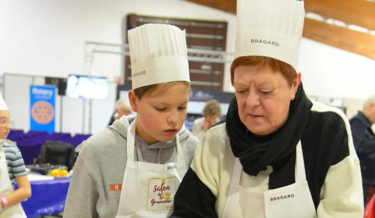 Le concours La cuisine que j'aime, je la transmets permets &agrave; des bin&ocirc;mes petits-enfants - grands-parents de partager un moment privil&eacute;gi&eacute; autour de la cuisine 