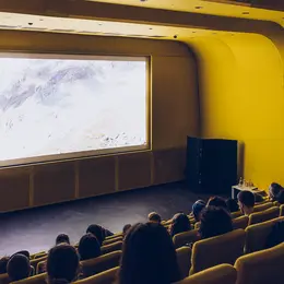 Projection & débat par Streetpress, avec Michaël Gence, Etienne Bonnot & Karima Meziène.