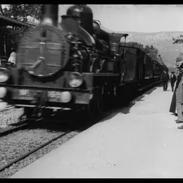 Projection : L'arrivée d'un train à La Ciotat de Louis Lumière