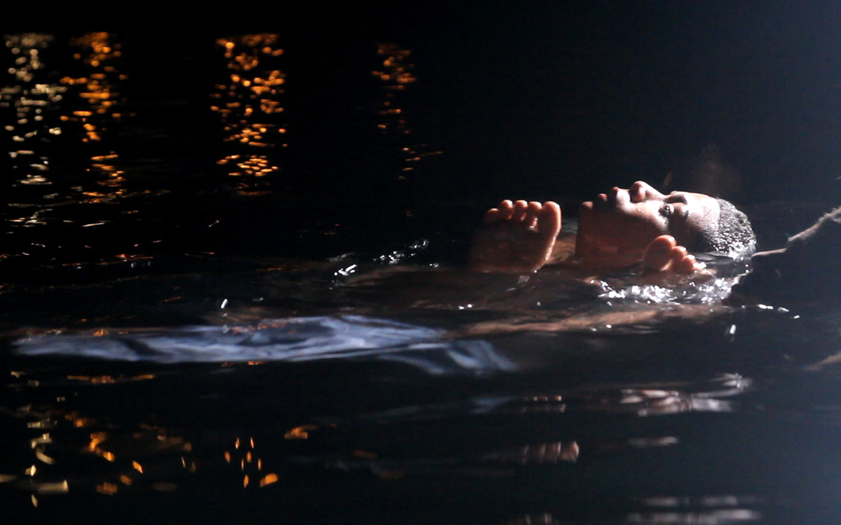 Projection : Loubia Hamra de Narimane Mari