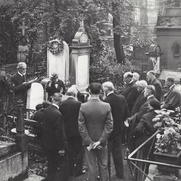 Promenade au Père-Lachaise sur les pas d'Auguste Comte
